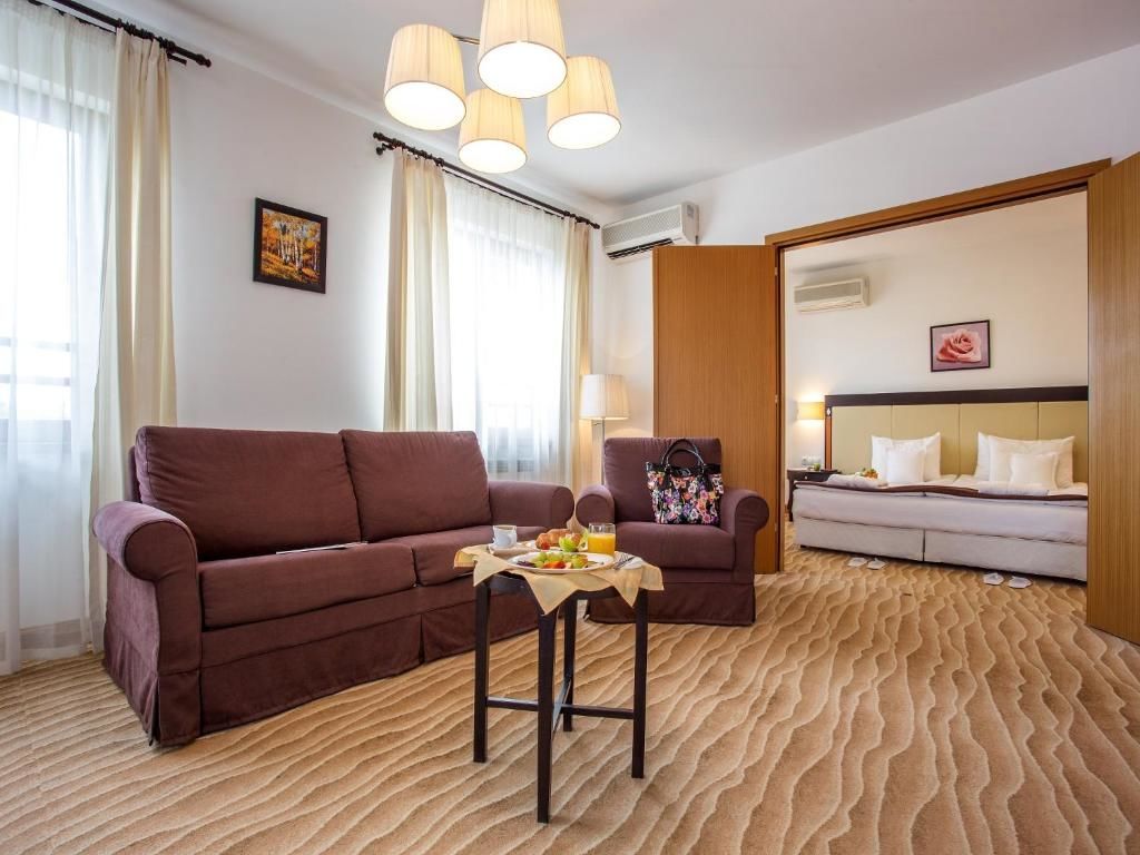 Отель Kamengrad Hotel & SPA Панагюриште